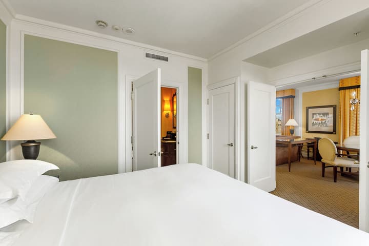 InterContinental Mark Hopkins by IHG