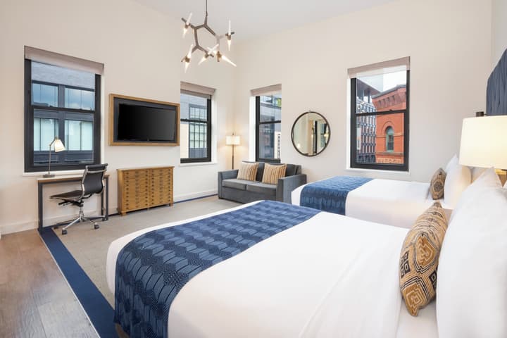 Hotel Indigo Boston Garden by IHG