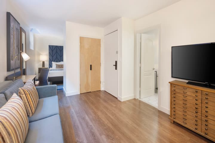 Hotel Indigo Boston Garden by IHG