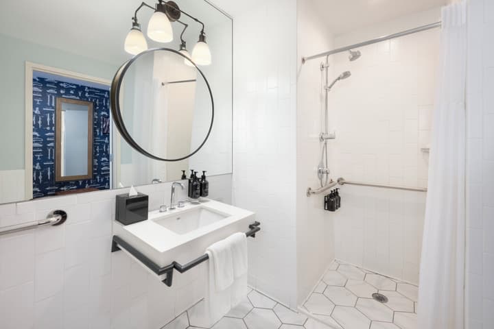 Hotel Indigo Boston Garden by IHG