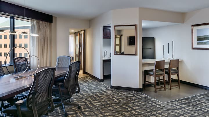 Embassy Suites by Hilton Dallas Love Field