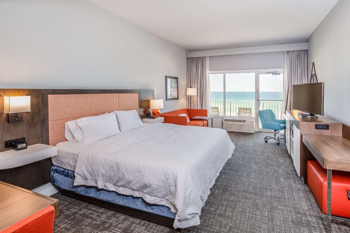 Hampton Inn Pensacola Beach