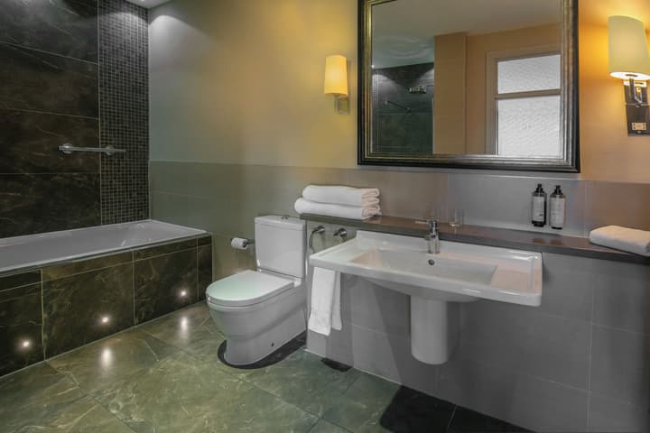 Crabwall Manor Hotel & Spa
