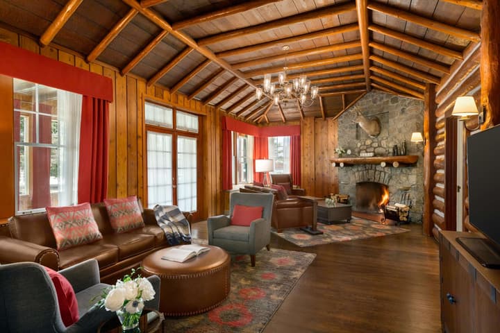 Fairmont Jasper Park Lodge