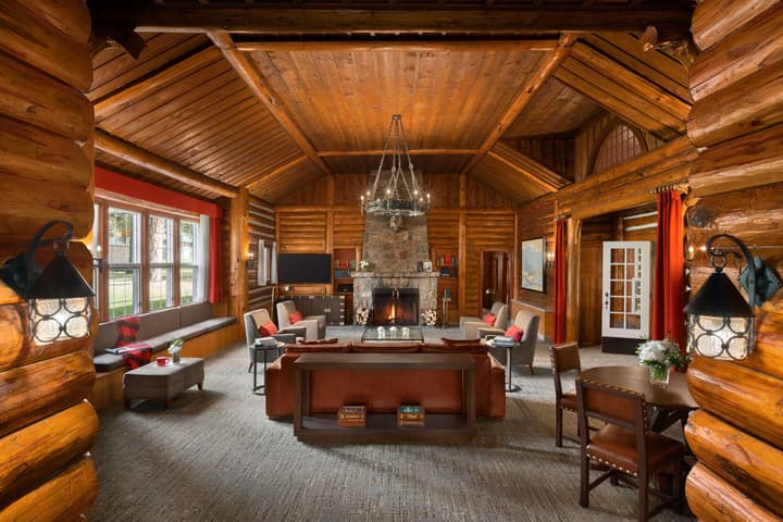 Fairmont Jasper Park Lodge