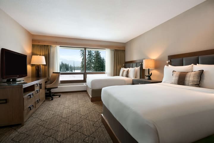 Fairmont Jasper Park Lodge