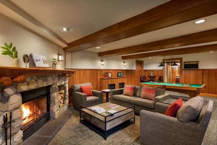 Fairmont Jasper Park Lodge