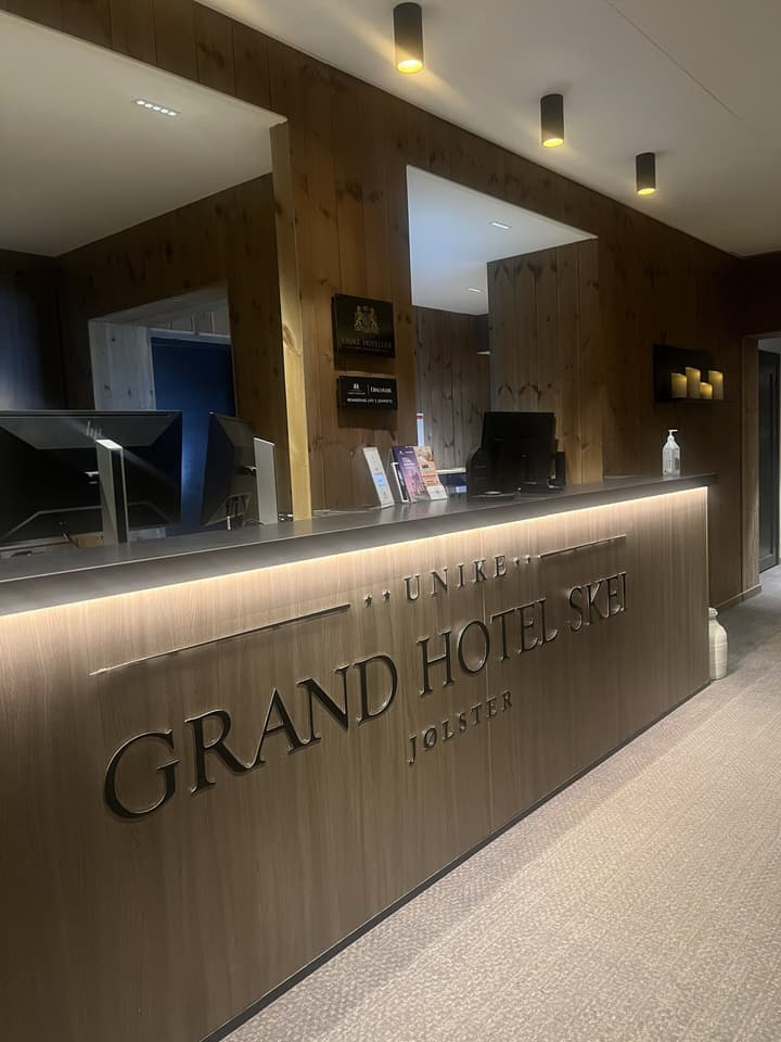 Grand Hotel Skei - Unike Hoteller