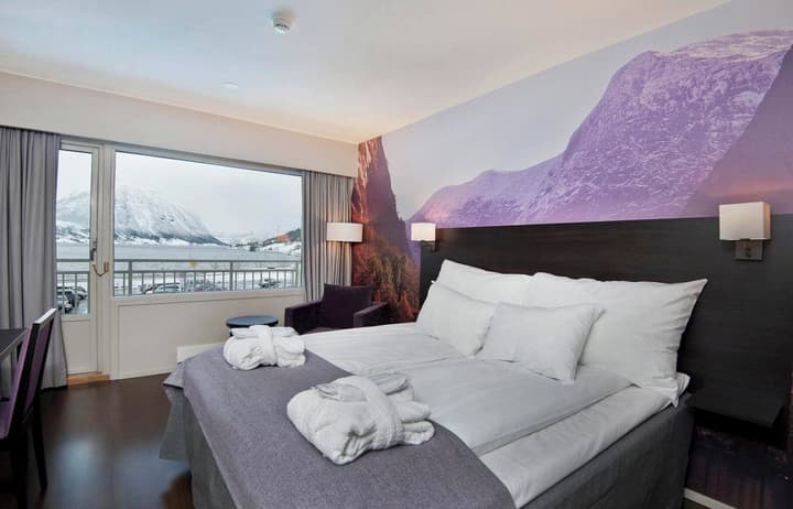 Grand Hotel Skei - Unike Hoteller