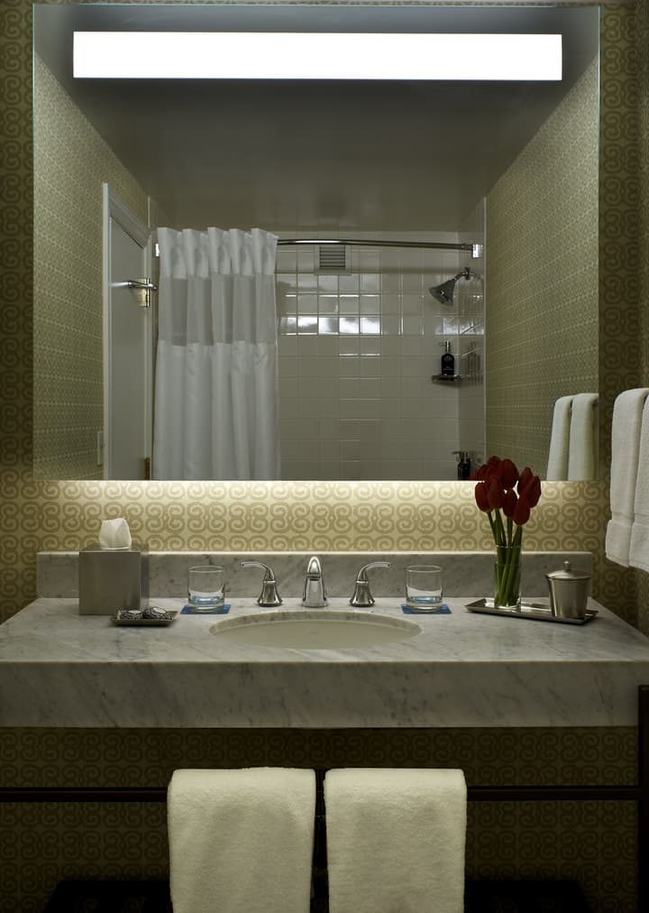 Kimpton Hotel Vintage Seattle by IHG