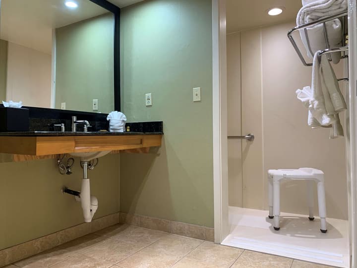 Best Western Plus Las Brisas Hotel
