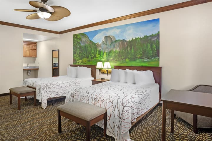Best Western Plus Yosemite Gateway Inn