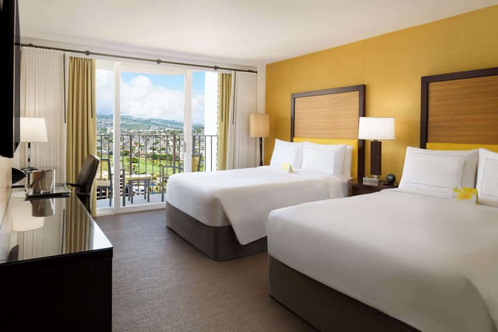 Hilton Waikiki Beach Resort & Spa