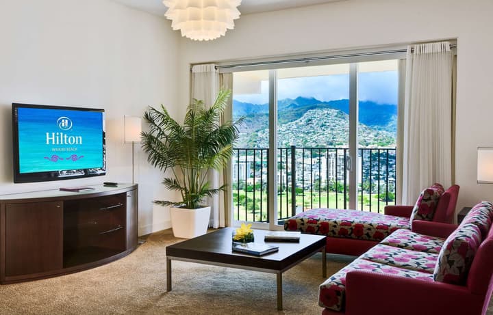 Hilton Waikiki Beach Resort & Spa