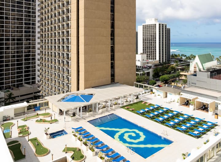Hilton Waikiki Beach Resort & Spa