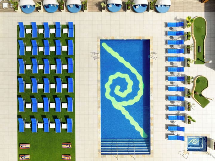 Hilton Waikiki Beach Resort & Spa