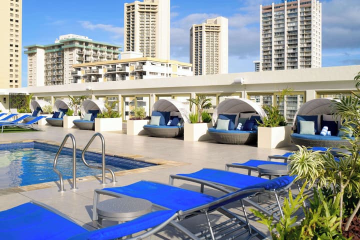 Hilton Waikiki Beach Resort & Spa