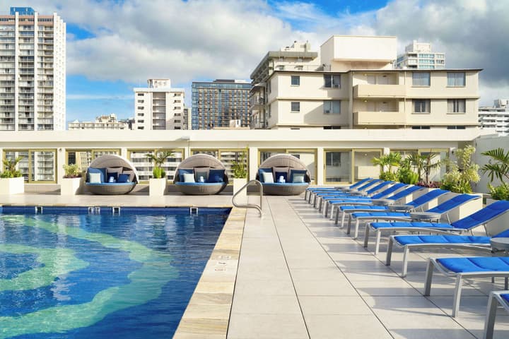 Hilton Waikiki Beach Resort & Spa