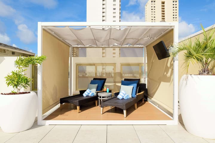 Hilton Waikiki Beach Resort & Spa