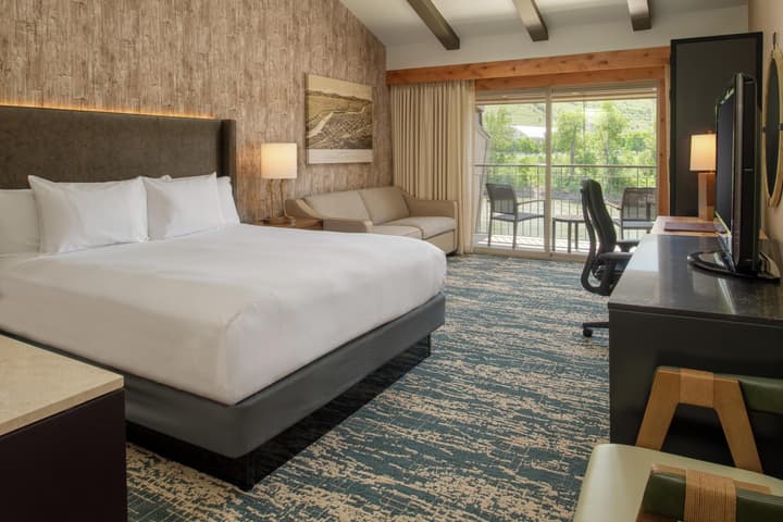 Edgewater Missoula, Tapestry Collection by Hilton