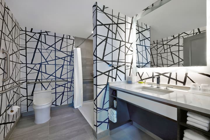 Le Meridien St. Louis Downtown
