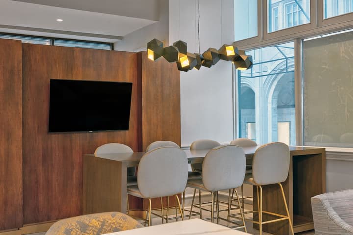 Le Meridien St. Louis Downtown
