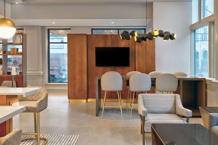 Le Meridien St. Louis Downtown