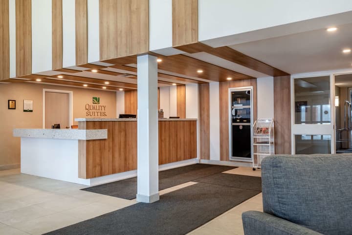 Quality Suites Quebec