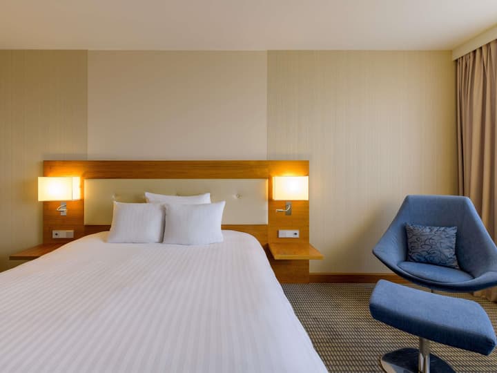 Mövenpick Hotel Geneva