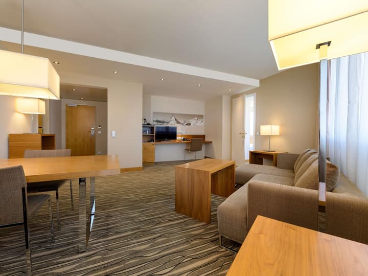 Mövenpick Hotel Geneva