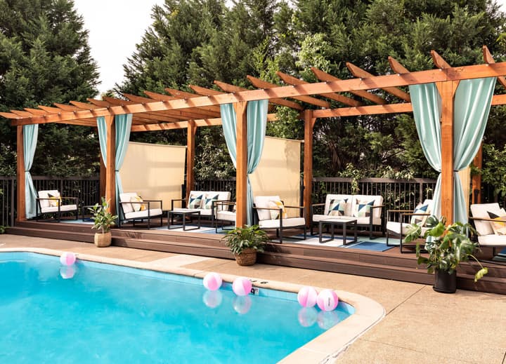 Delta Hotels by Marriott Nashville Airport