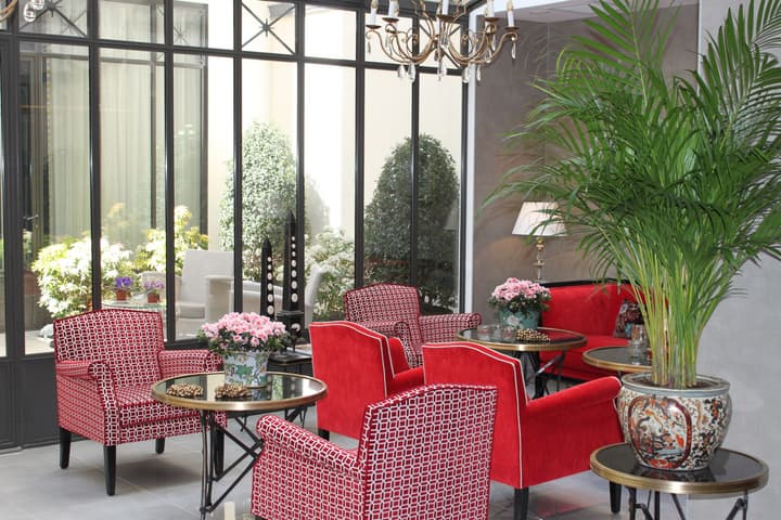 My Home in Paris Hotel