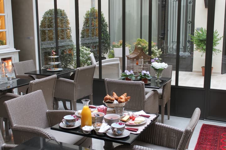 My Home in Paris Hotel