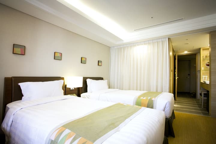 Seoul Garden Hotel