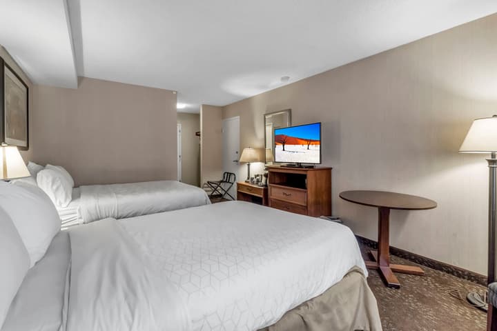 Buffalo Airport Hotel