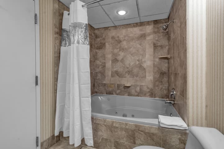 Buffalo Airport Hotel