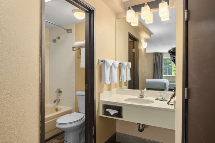 Ramada by Wyndham Portland