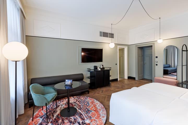 Hotel Astoria Vienna, Curio Collection by Hilton
