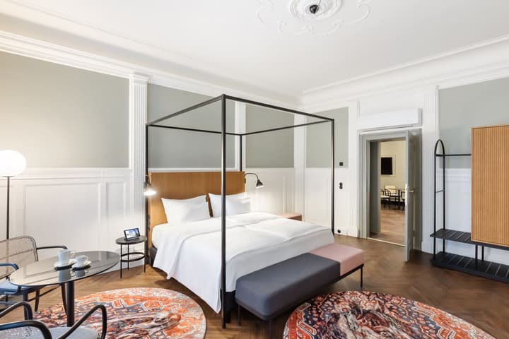 Hotel Astoria Vienna, Curio Collection by Hilton
