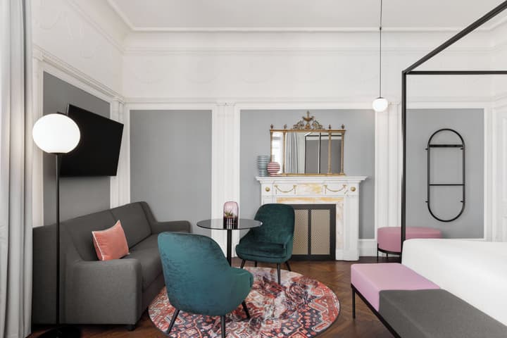 Hotel Astoria Vienna, Curio Collection by Hilton