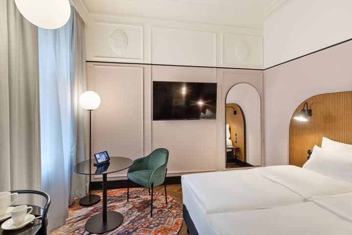 Hotel Astoria Vienna, Curio Collection by Hilton