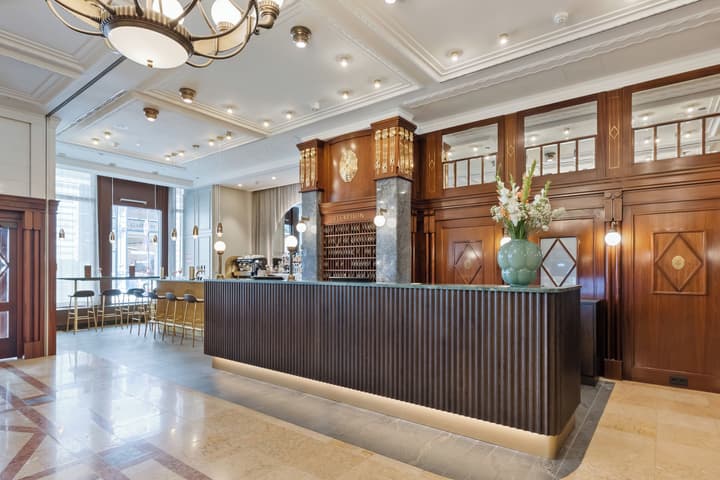 Hotel Astoria Vienna, Curio Collection by Hilton
