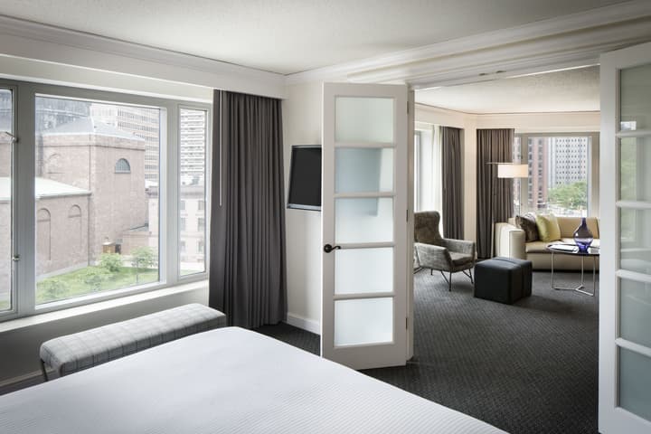 The Logan Philadelphia, Curio Collection by Hilton