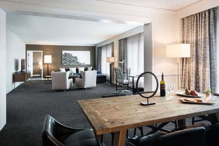 The Logan Philadelphia, Curio Collection by Hilton