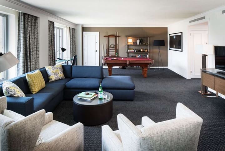 The Logan Philadelphia, Curio Collection by Hilton