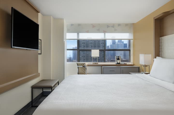 Holiday Inn Toronto Downtown Centre by IHG