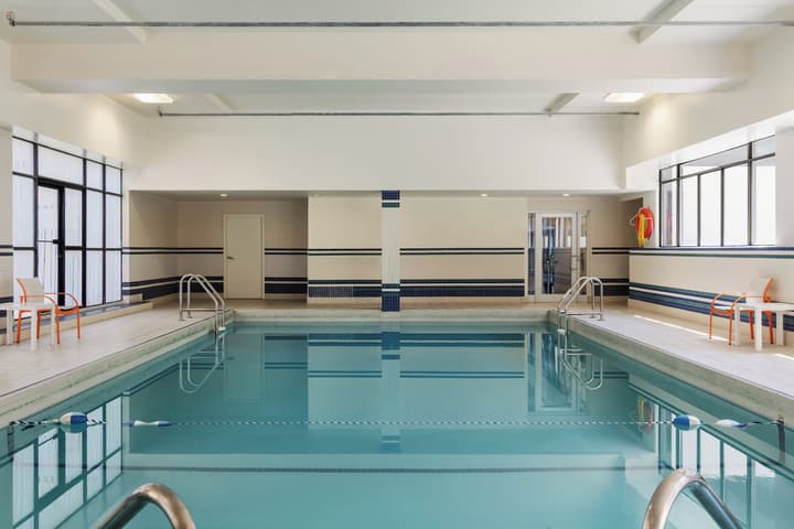 Holiday Inn Toronto Downtown Centre by IHG