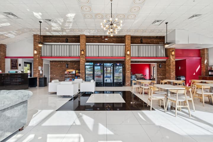 Ramada by Wyndham Temple Terrace/Tampa North