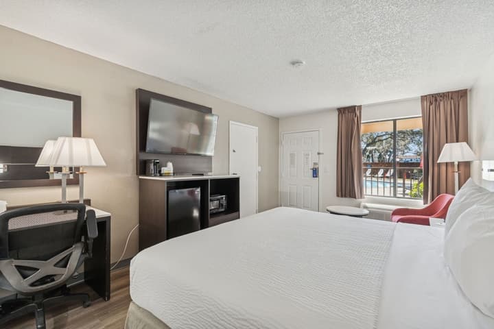 Ramada by Wyndham Temple Terrace/Tampa North