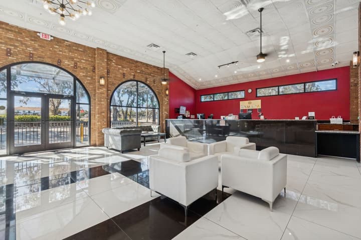 Ramada by Wyndham Temple Terrace/Tampa North
